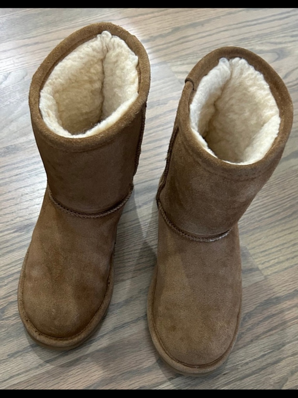 Bearpaw Emma Short Women's Winter Boots